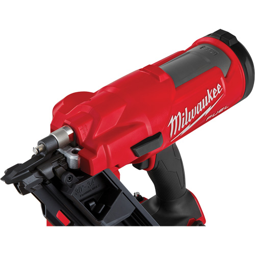 M18 Fuel 30 Degree Nailer Kit, 18 V, Lithium-Ion Sécurité Médic