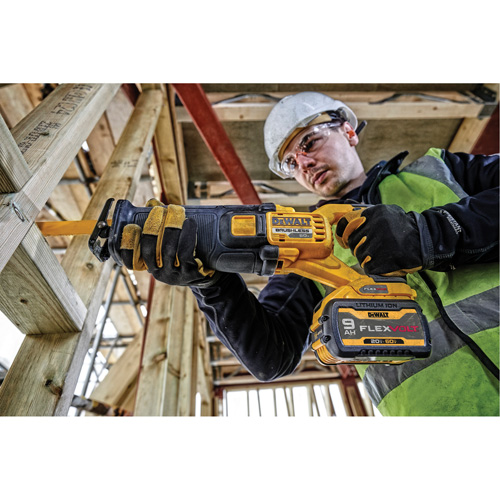 FlexVolt&reg; Max Brushless Reciprocating Saw (Tool Only), 60 V, Lithium-Ion Battery, 0-3000 SPM Sécurité Médic