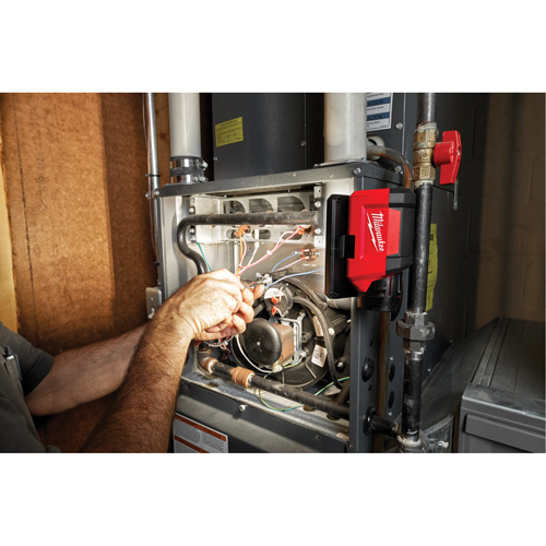M12 Rover Service & Repair Flood Light with USB Charging, LED, 700 Lumens Sécurité Médic