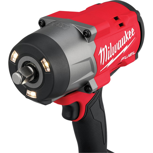 Cl&eacute; &agrave; choc &agrave; couple &eacute;lev&eacute; M18 Fuel avec ensemble d'anneau &agrave; friction, 18 V, Mandrin 1/2" Sécurité Médic