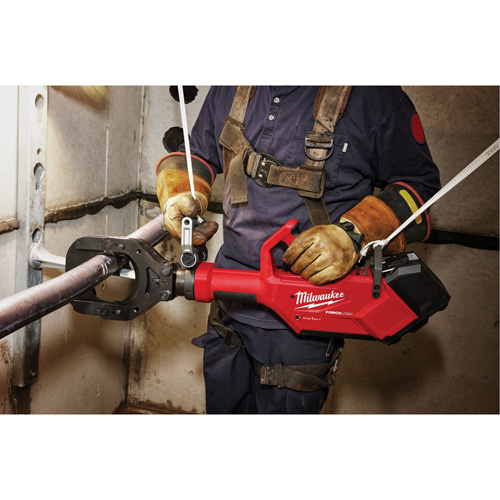 M18 FORCE LOGIC 5” Underground Cable Cutter with Wireless Remote Sécurité Médic