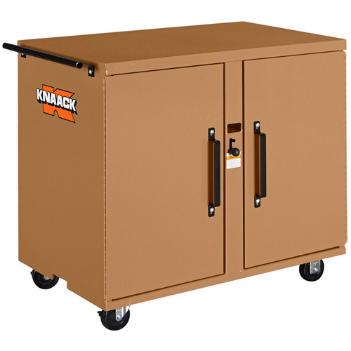Model 44 Rolling Workbench with Padlock, 40-3/5" W x 37-1/2" H x 25" D Sécurité Médic