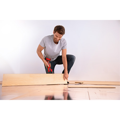 Cordless Oscillating Multi-Tool (Tool Only) Sécurité Médic