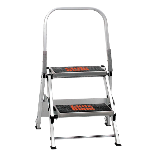 Safety Stepladder, 1.5', Aluminum, 300 lbs. Capacity, Type 1A Sécurité Médic