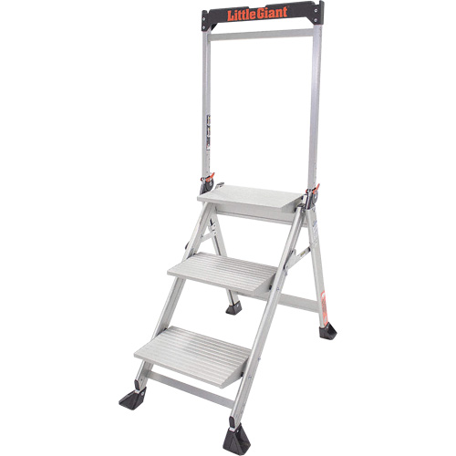Jumbo Step Ladder, 2.2', Aluminum, 375 lbs. Capacity, Type 1AA Sécurité Médic