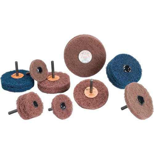 Meule Buff & Blend Standard Abrasives, 3" dia. x 1/4" la, Arbre 1/4", Oxyde d'aluminium Sécurité Médic
