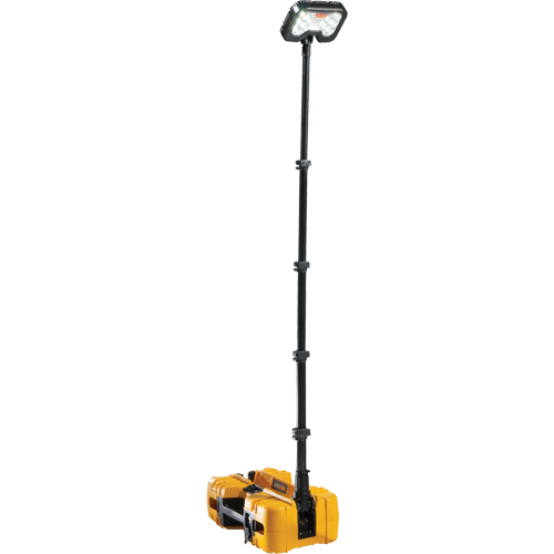 9490 Remote Area Lighting Systems, LED, 53.3 W, 6000 Lumens, Plastic Housing Sécurité Médic
