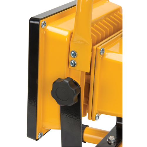 Portable Work Light, LED, 20 W, 2500 Lumens, Aluminum Housing Sécurité Médic