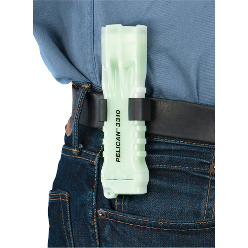Flashlight, LED, 378 Lumens, AA Batteries Sécurité Médic