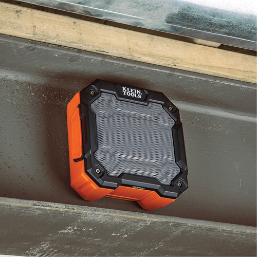 Bluetooth&reg; Jobsite Speaker with Magnet & Hook (Tool Only), Lithium-Ion Sécurité Médic