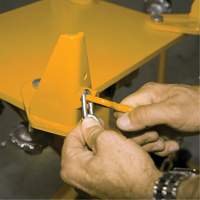 Yellow Jackit Transmission Jack, 2.2 Ton(s) Lifting Capacity Sécurité Médic