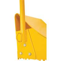 Cale de roue pour la glace avec poign&eacute;e ergonomique, Acier, Jaune, 8-1/16" la x 10-5/8" p x 8-13/16" h Sécurité Médic