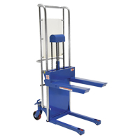 Gerbeur Hefti-Lift, M&eacute;canisme Pompe au pied, Capacit&eacute; de 880 lb, Levage max de 59" Sécurité Médic