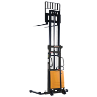 Gerbeur pour chariot &eacute;l&eacute;vateur, Fonctionnement &eacute;lectrique, Capacit&eacute; 2000 lb, Lev&eacute;e max 63" Sécurité Médic