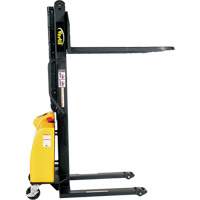 Gerbeur motoris&eacute; avec m&acirc;t &eacute;troit, Fonctionnement &eacute;lectrique, Capacit&eacute; 1500 lb, Lev&eacute;e max 63" Sécurité Médic