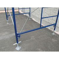 Accessoires pour &eacute;chafaudage - V&eacute;rin ajustable , V&eacute;rin ajustable, 24" la x 24" h Sécurité Médic