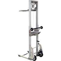 Appareil de levage portatif en aluminium, M&eacute;canisme Pompe au pied, Capacit&eacute; de 200 lb, Levage max de 61" Sécurité Médic