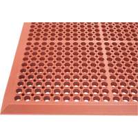 Competitor Series Mats, Slotted, 3' x 5' x 7/8", Orange, Natural Rubber Sécurité Médic
