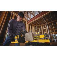 Flexvolt&reg; Cordless Chainsaw, 16", Battery Powered, 60 V Sécurité Médic