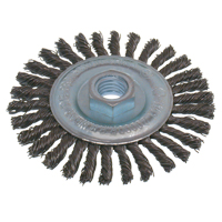 Economy High Speed Stringer Bead Knot Wire Wheel Brush, 6-1/2" Dia., 0.02" Fill, 5/8"-11 Arbor, Steel Sécurité Médic