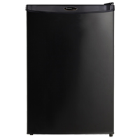 Compact Refrigerator, 32-11/16" H x 20-11/16" W x 20-7/8" D, 4.4 cu. ft. Capacity Sécurité Médic
