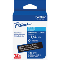 Ruban lamin&eacute; TZe-315 pour &eacute;tiqueteuses P-Touch compatibles avec les rubans TZe, Blanc sur noir, Largeur de 0,23" Sécurité Médic