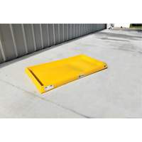 Plateaux Ultra-Containment Tray, 54" lo x 29,8" la x 3,5" h, Cap. de d&eacute;versement 16,5 gal. US Sécurité Médic