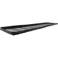Frac Tank Berm, 3740 US gal. Capacity, 50' W x 10' L x 12" H, L-Bracket Sécurité Médic