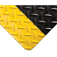Tapis Diamond-Plate pour tableau de contr&ocirc;le no 701, 3' la x 75' lo, 1/4" &eacute;paisseur, Noir/Jaune, PVC Sécurité Médic