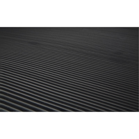 Tapis KleenSweep No 391, Couloir, 2' x 105' x 1/8", Noir Sécurité Médic