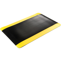 Tapis tr&egrave;s robuste pour panneau de contr&ocirc;le No 720, Ondul&eacute;, 3' x 10' x 5/8", Noir/Jaune, PVC Sécurité Médic