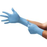 Xceed&reg; XC-310 Examination Gloves, X-Small, Nitrile, 4.3-mil, Powder-Free, Blue, Class 2 Sécurité Médic