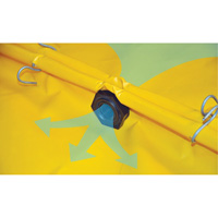 Ultra-Spill Deck flexible, &agrave; vessie, 4 barils, Capacit&eacute; de d&eacute;versement 110 gal. US, 51" x 48" x 5" Sécurité Médic