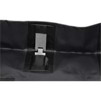 Collapsible Berm, 30 US gal. Capacity, 3' W x 3' L x 6" H, Snap-Up Bracket Sécurité Médic