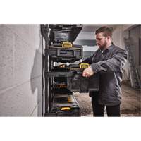 ToughSystem&reg; 2.0 Large Toolbox, 21-3/4" x 14-3/4" x 12-3/8", Black Sécurité Médic