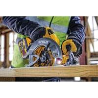 Flexvolt&reg; Max** Cordless Circular Saw with Electric Brake Kit, 7-1/4", 60 V Sécurité Médic