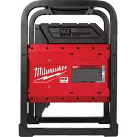 MX Fuel Carry-On Power Supply, 1800 W/3600 W, Lithium Ion, 20-4/5" H x 12" W x 15" D, 49.7 lbs. Sécurité Médic