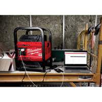 MX Fuel Carry-On Power Supply, 1800 W/3600 W, Lithium Ion, 20-4/5" H x 12" W x 15" D, 49.7 lbs. Sécurité Médic