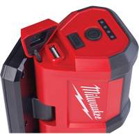 M12 Rover Service & Repair Flood Light with USB Charging, LED, 700 Lumens Sécurité Médic