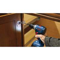 Trousse perceuse-visseuse compacte sans balais, Lithium-ion, 18 V, Mandrin 1/2", Couple 400 lb-po Sécurité Médic