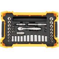 3/8" & 1/2" Mechanic's Tool Set with TOUGHSYSTEM&reg; 2.0 Tray & Lid Sécurité Médic