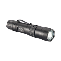 Lampe de poche tactique 7100, DEL, 695 lumens, Piles AA Sécurité Médic