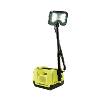 9455 Remote Area Lighting Systems, LED, 21 W, 1600 Lumens, Plastic Housing Sécurité Médic
