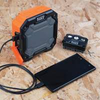 Bluetooth&reg; Jobsite Speaker with Magnet & Hook (Tool Only), Lithium-Ion Sécurité Médic